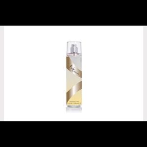 Nude perfume by Rihanna